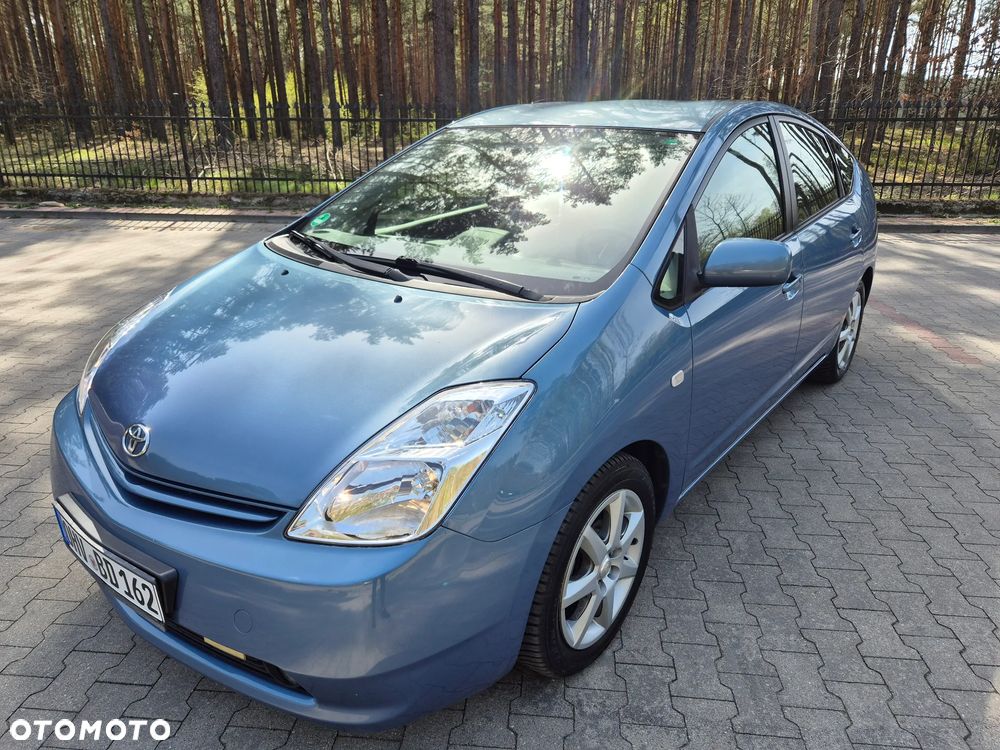 Toyota Prius 1.5 VVT-i Sol - 3
