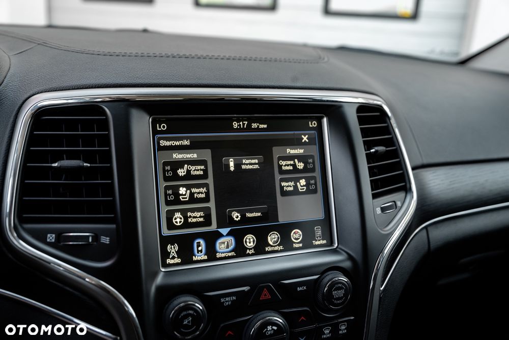 Jeep Grand Cherokee 3.0 CRD Summit - 31