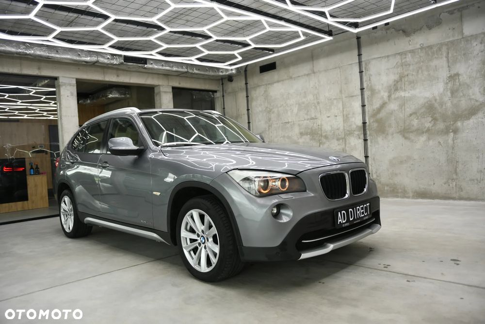 BMW X1 xDrive18d - 9