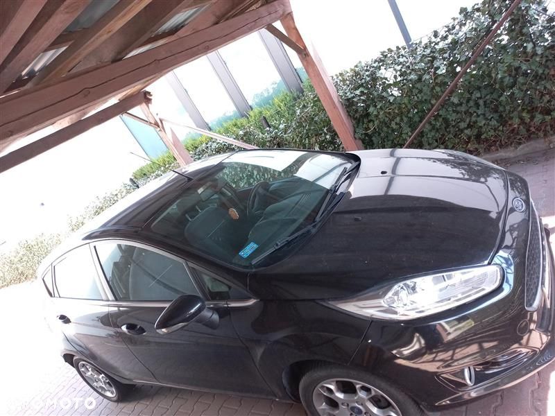 Ford Fiesta 1.25 Silver X (Ambiente) - 2