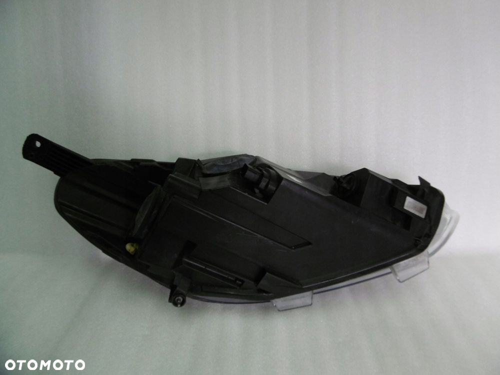 FORD FIESTA MK8 - lampa lewa - 6