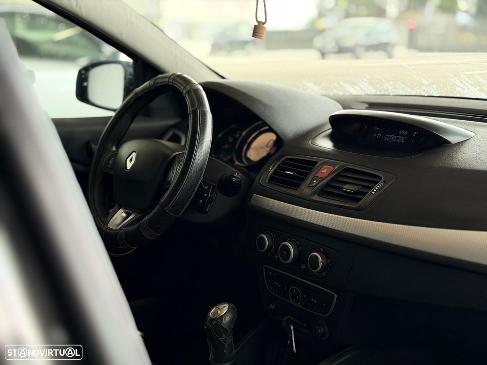 Renault Mégane Sport Tourer 1.5 dCi Dynamique - 10