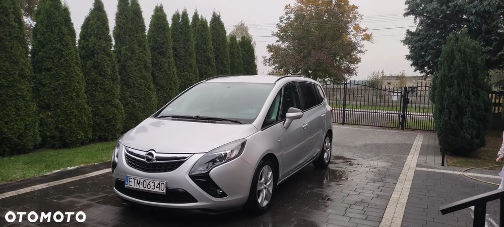Opel Zafira - 9