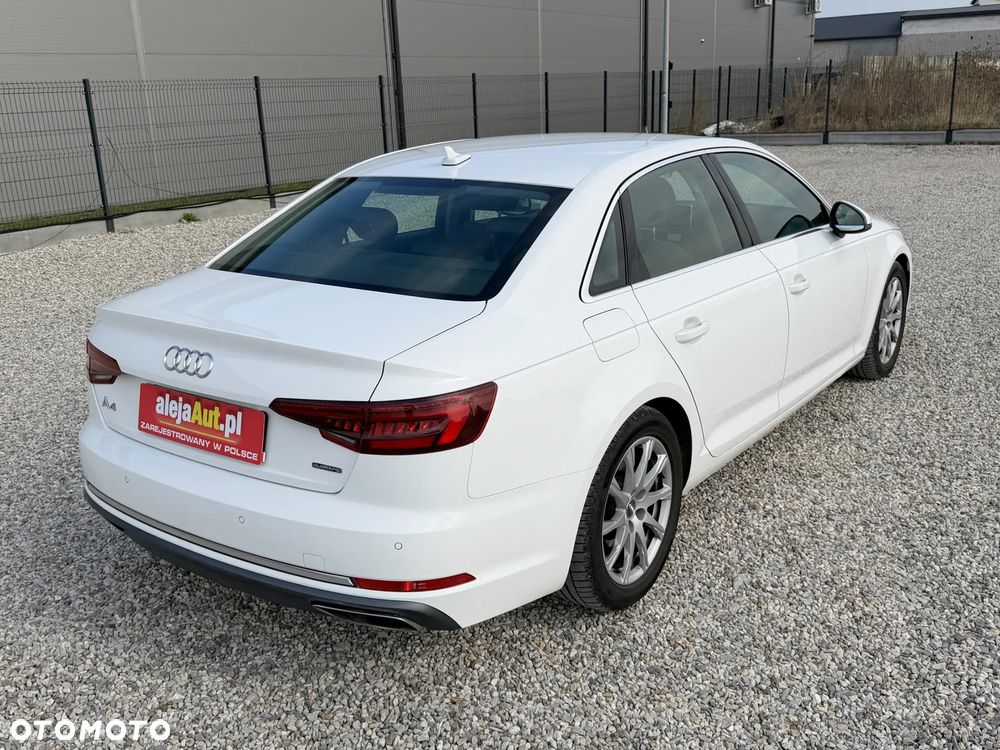Audi A4 Limousine 45 TFSI Quattro S tronic - 5