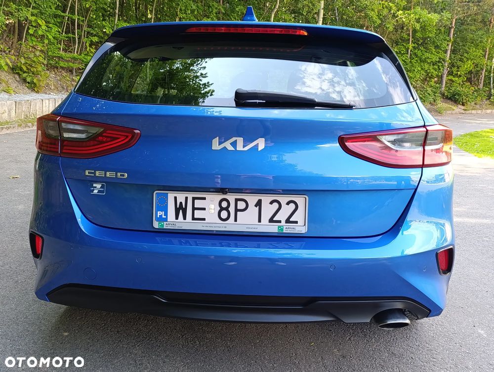 Kia Ceed 1.5 T-GDI M - 22