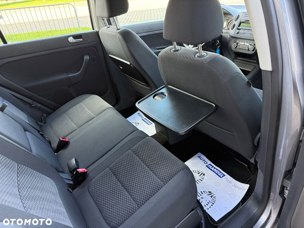 Volkswagen Golf Plus 1.6 Comfortline - 21