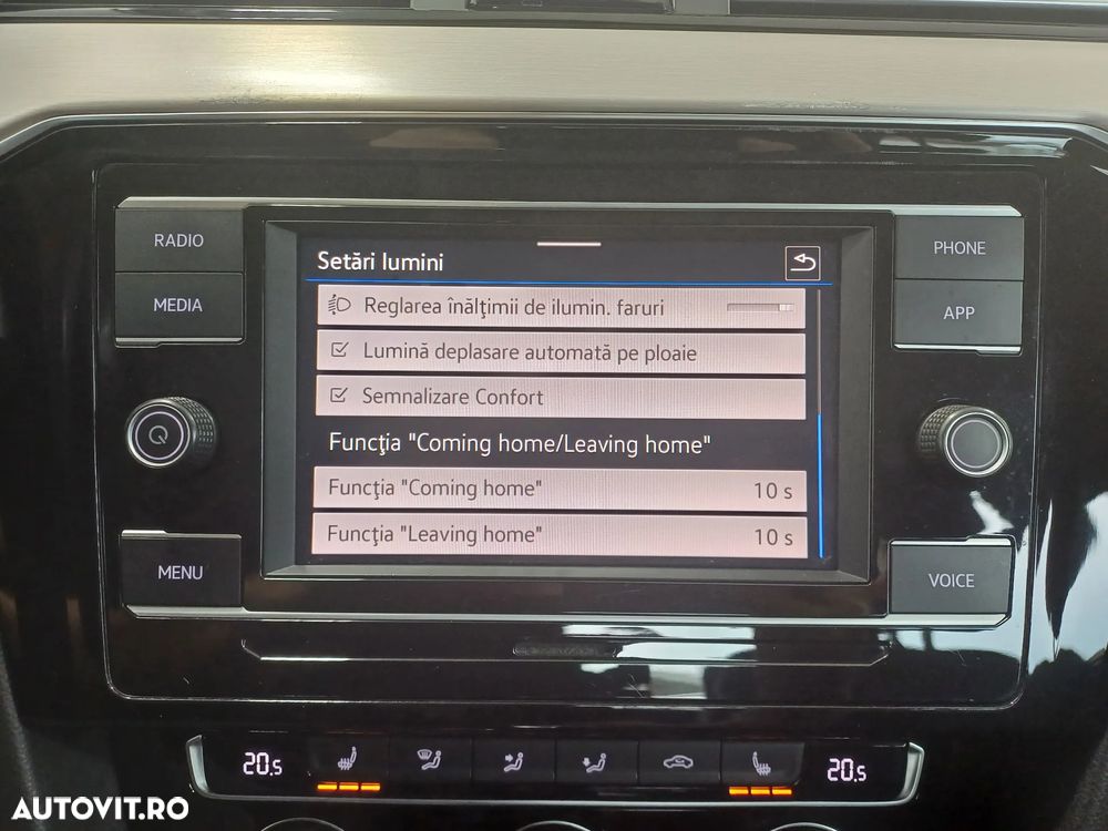 Volkswagen Passat 2.0 TDI DSG Highline - 23