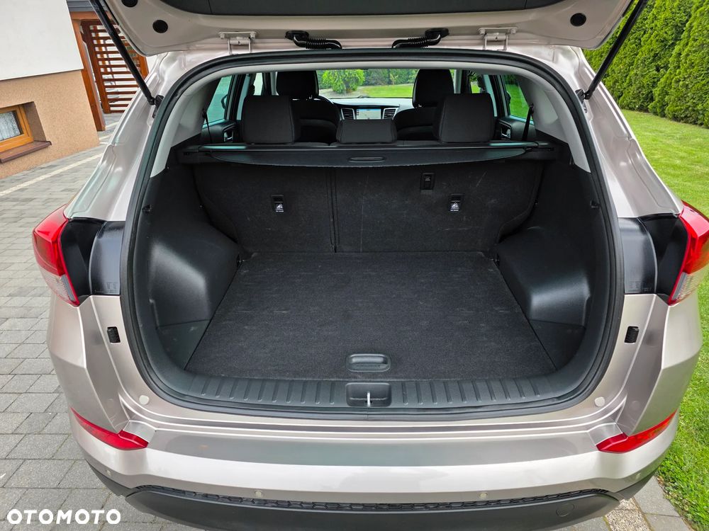 Hyundai Tucson blue 1.6 GDi 2WD Passion - 14