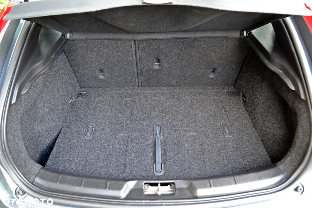 Volvo V40 - 28