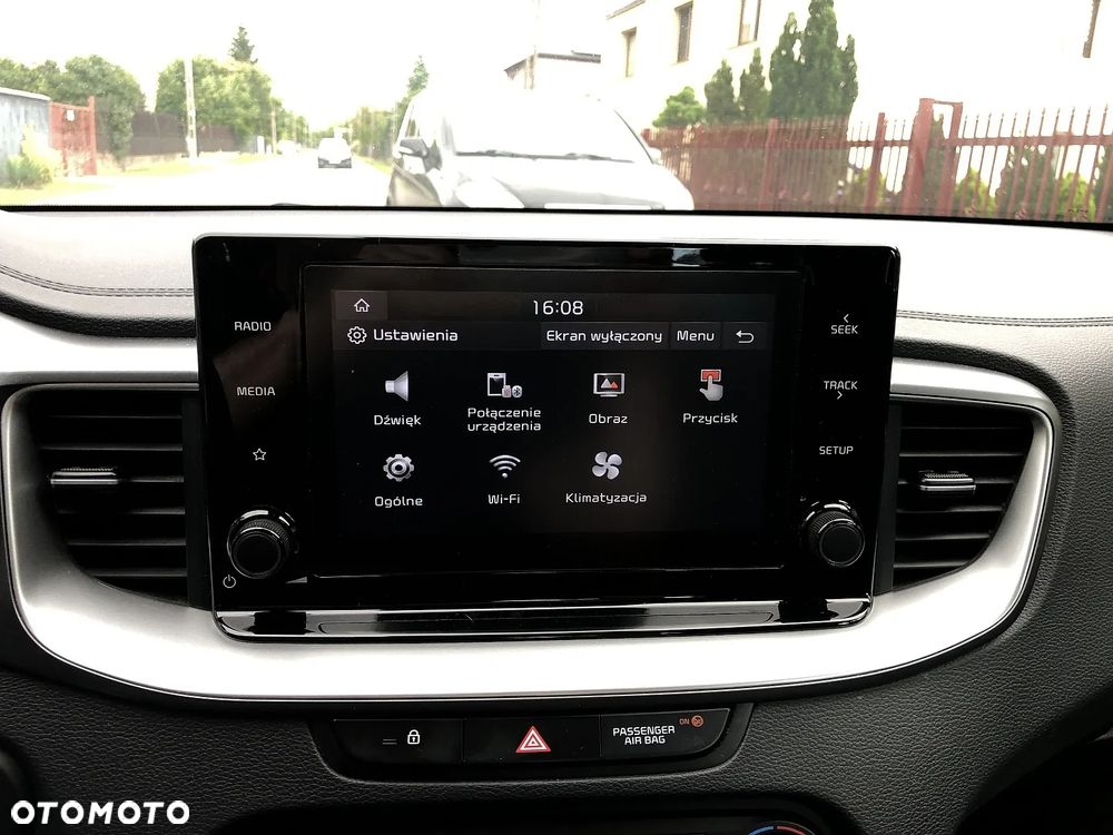Kia Ceed 1.5 T-GDI L - 12