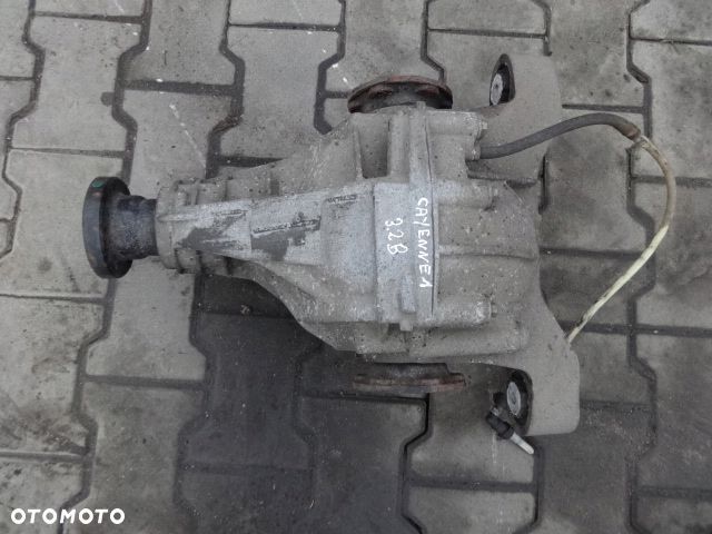 PORSCHE CAYENNE I 02-10r 3.2 V6 DYFER MOST TYŁ - 1