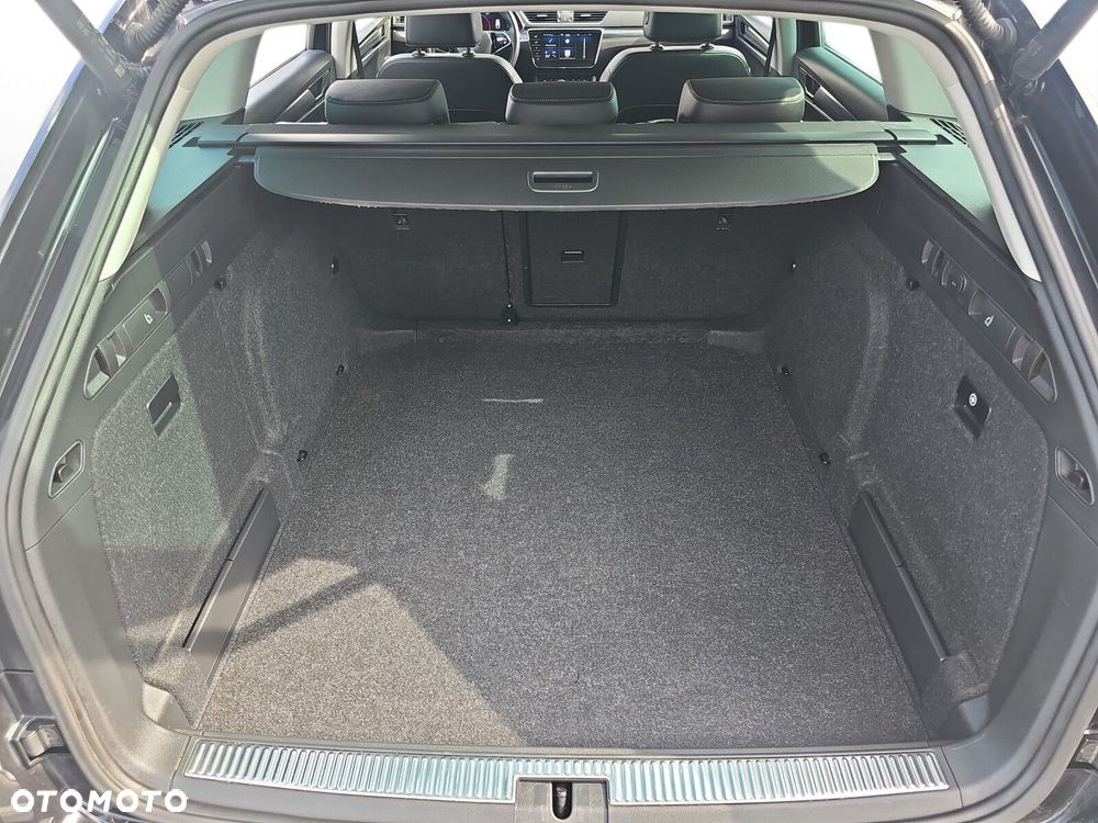 Skoda Superb 2.0 TDI SCR Style DSG - 12