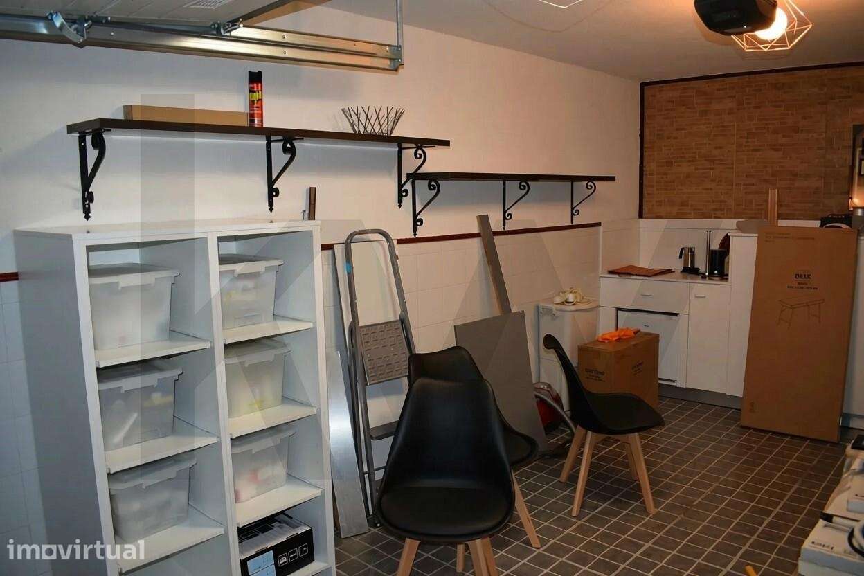 Garagem para Arrendamento - Celas, Rua Nicolau Chanterenne, Coimbra - Grande imagem: 3/6