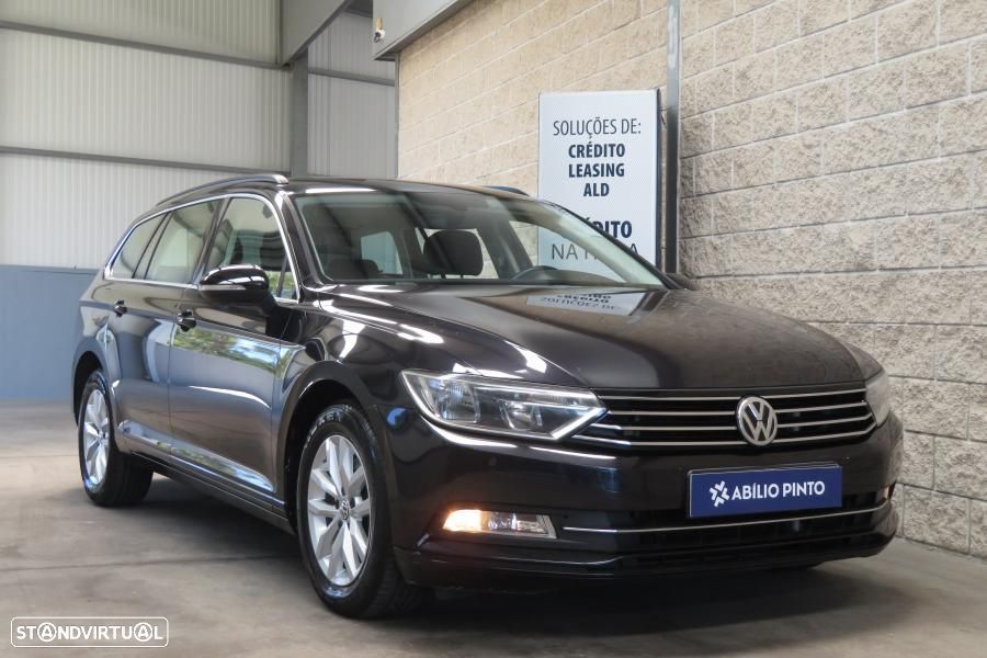 VW Passat Variant 2.0 TDI R-Line DSG - 5