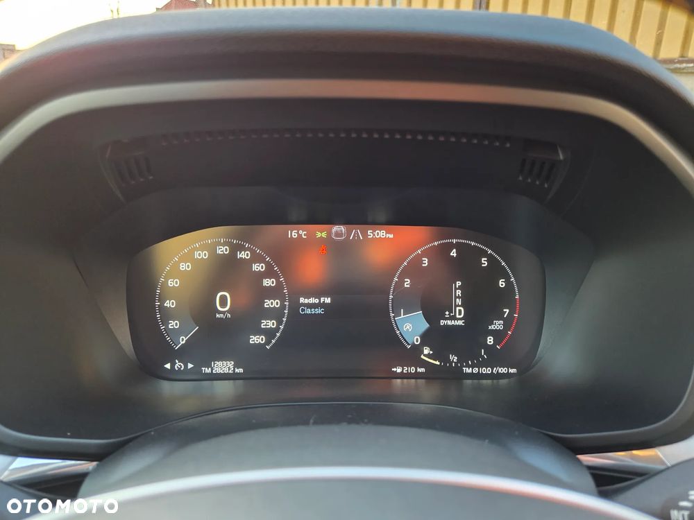 Volvo XC 60 T4 Momentum - 21