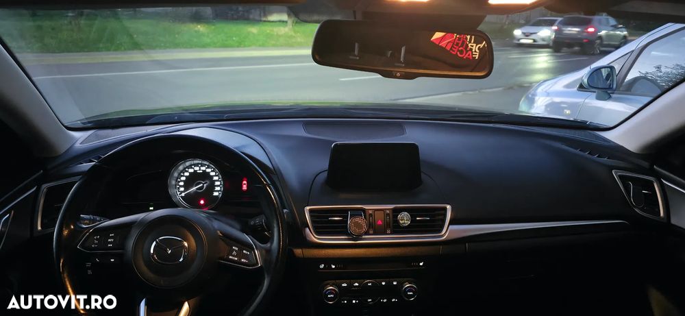 Mazda 3 G120 Attraction - 14