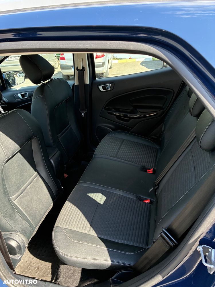 Ford EcoSport - 11