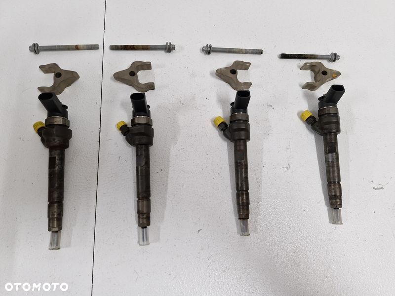 mini countryman r60 r56 1.6 d wtryskiwacz paliwa 0445110401 850690203 - 1