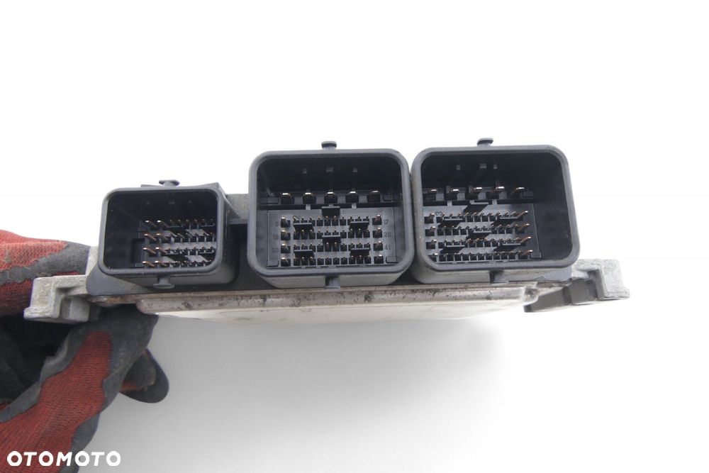 Sterownik Silnika MINI COOPER R56 1.6 B 7640005 0261S04161 - 4