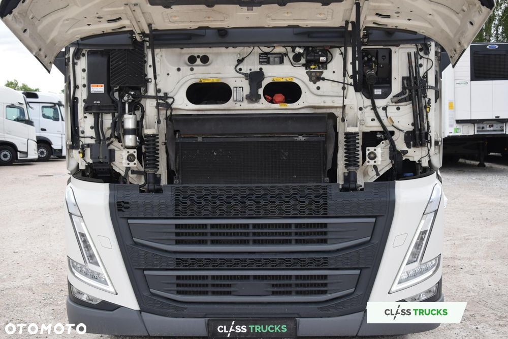 Volvo FH 460 Globetrotter XL i-Save - 18
