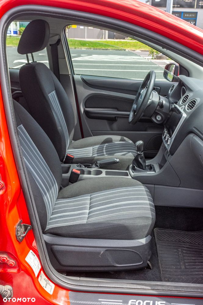Ford Focus 1.6 TDCi Amber X - 14