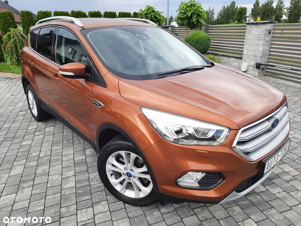 Ford Kuga 2.0 TDCi 2x4 Business Edition - 3