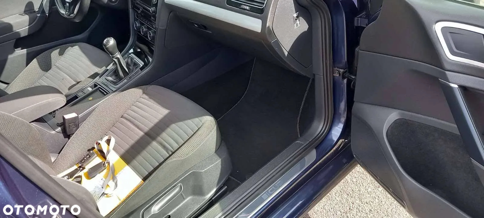 Volkswagen Golf - 19