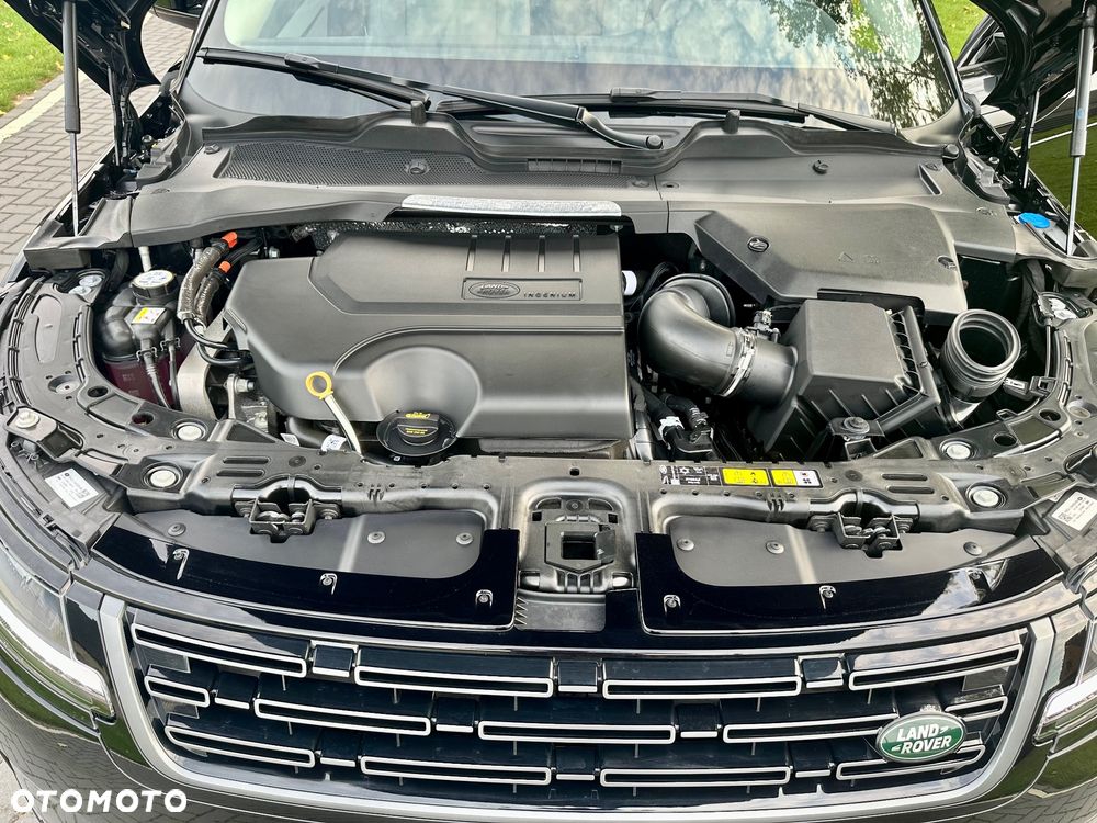 Land Rover Range Rover Evoque - 25