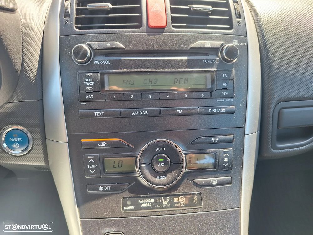 Toyota Auris 1.8 HSD JLL17 - 26
