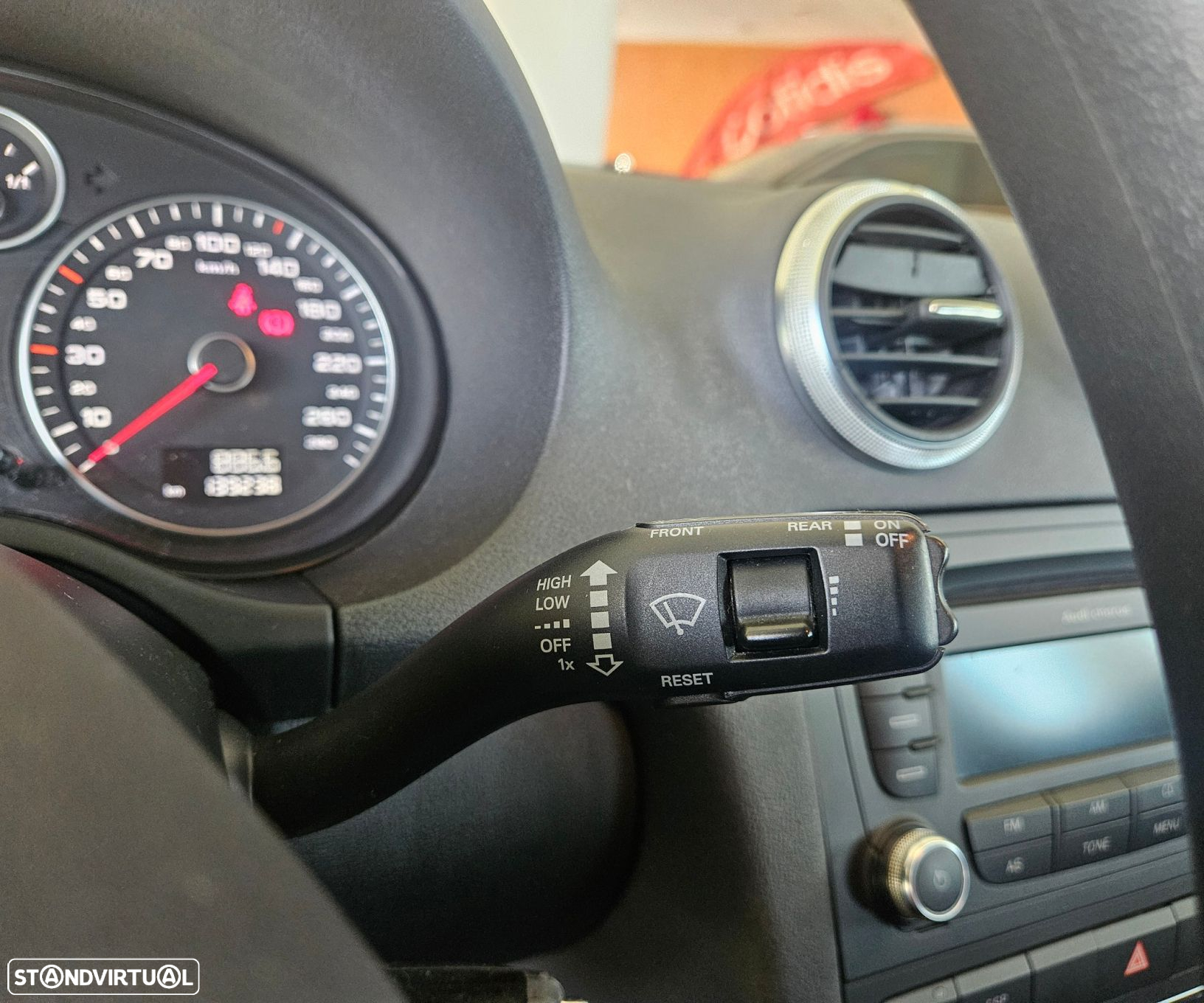 Audi A3 Sportback 1.6 TDI Ambiente - 17