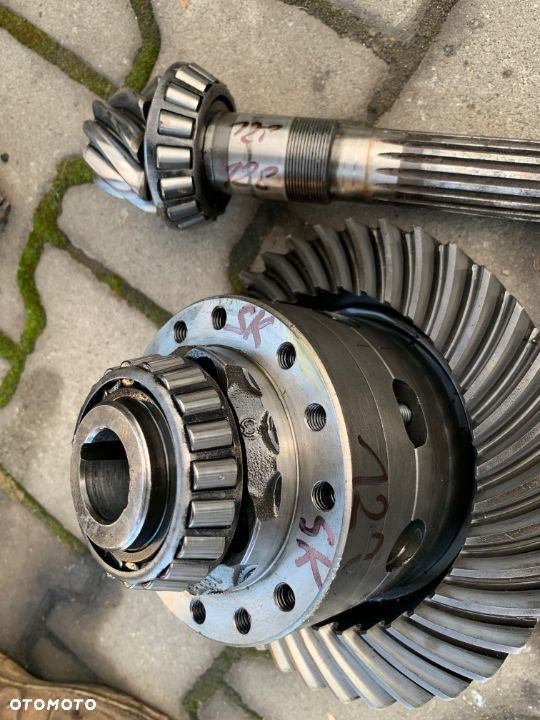 11325G2155 Wkład dyfer atak przedniego mostu napędowego do CASE 580 SK, Super 37/9 zębów - 4