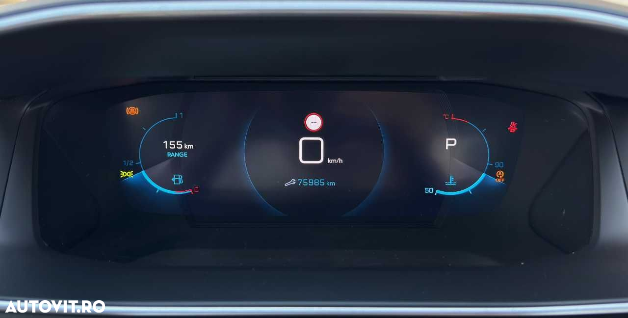 Peugeot 2008 - 25