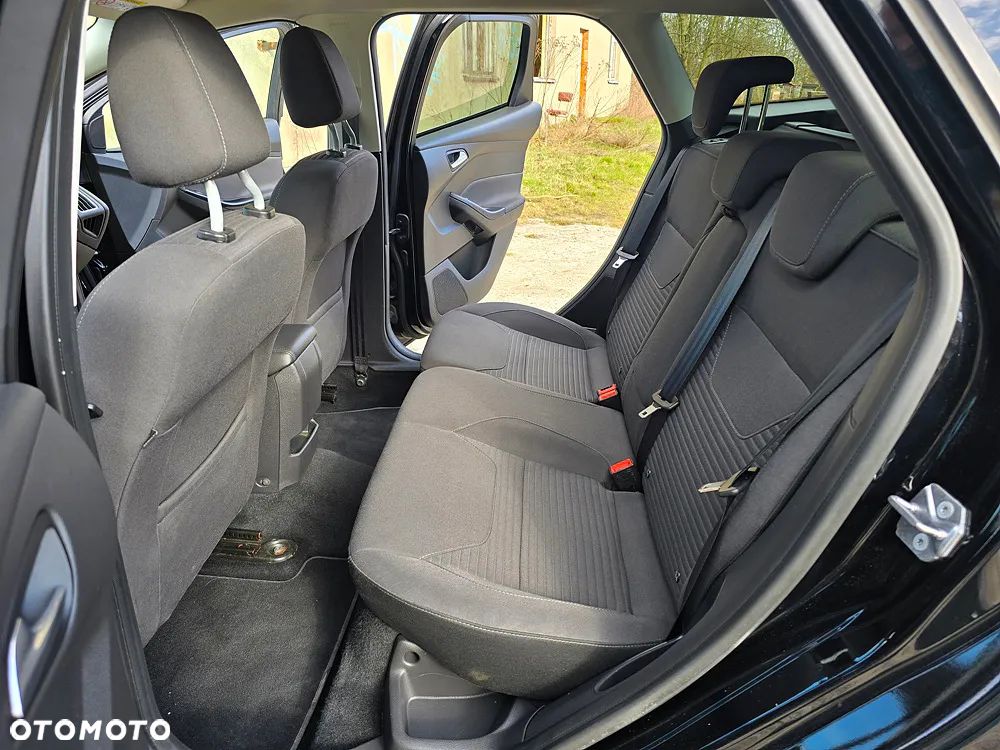 Ford Focus SW 1.5 EcoBlue SCR Titanium - 17