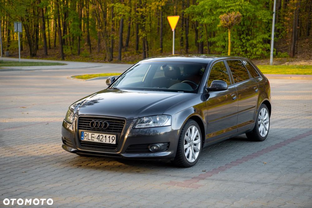 Audi A3 Sportback 2.0 TDI DSG Ambition - 1