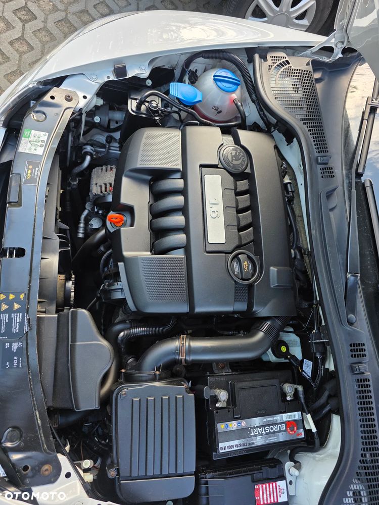 Skoda Octavia 1.6 Ambition - 31