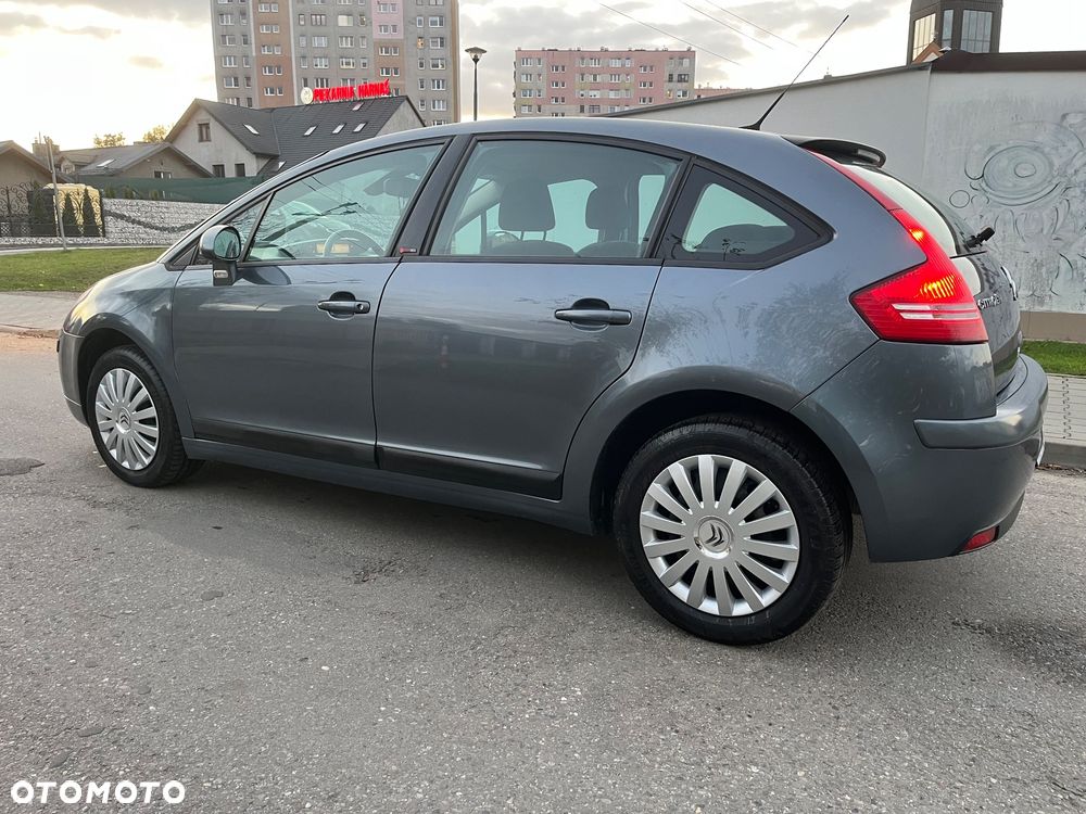Citroen C4 2007 photo 2