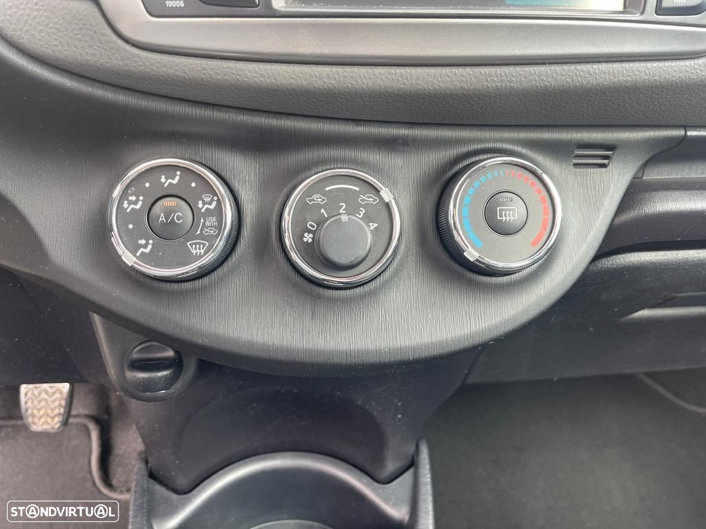 Toyota Yaris 1.0 VVT-i Comfort - 22