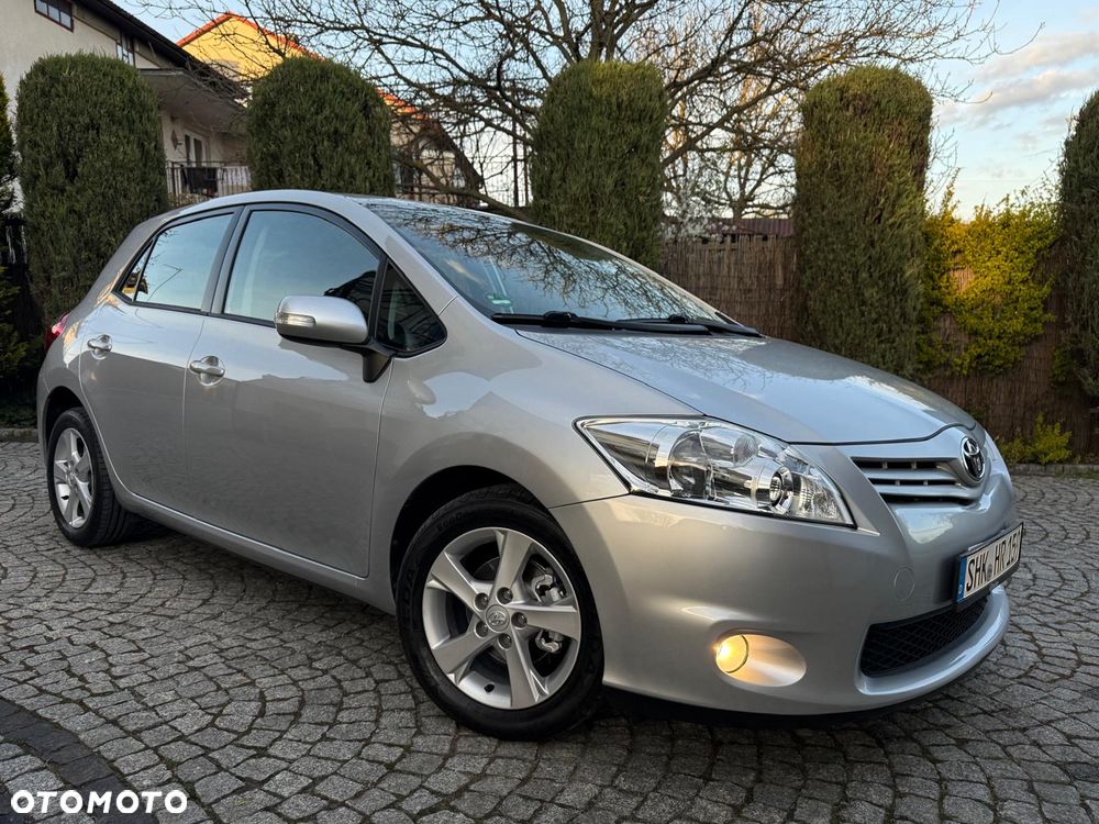 Toyota Auris 1.6 Edition - 4