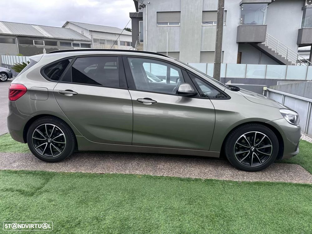 BMW 218 Active Tourer d Line Sport - 14