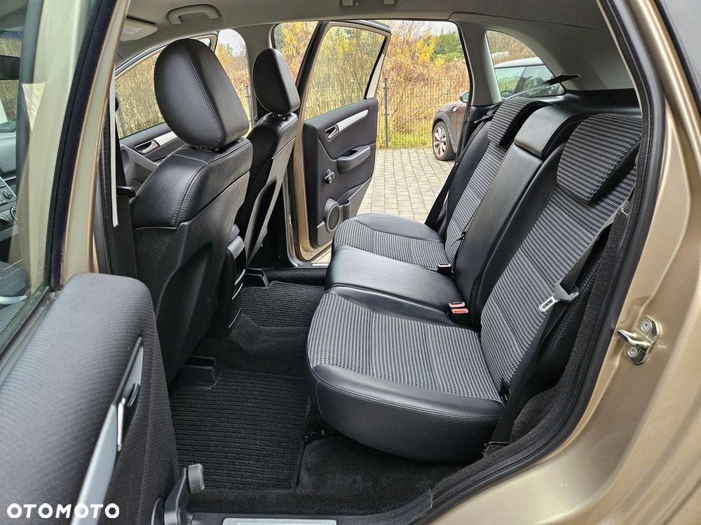 Mercedes-Benz Klasa B - 18