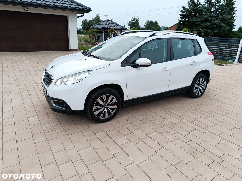 Peugeot 2008 1.2 Pure Tech Style - 1