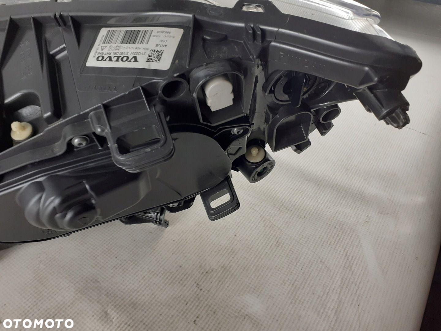 Lampa prawa Volvo S60 V60 bi-xenon skr. 2013-18 r. - 6
