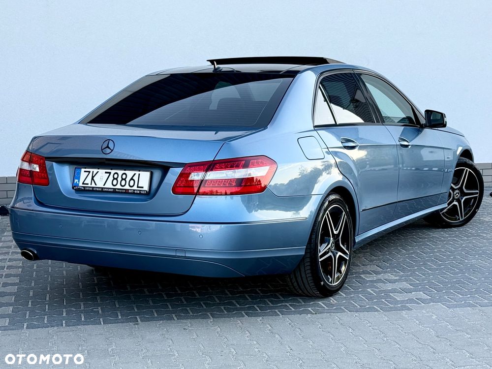 Mercedes-Benz Klasa E - 15