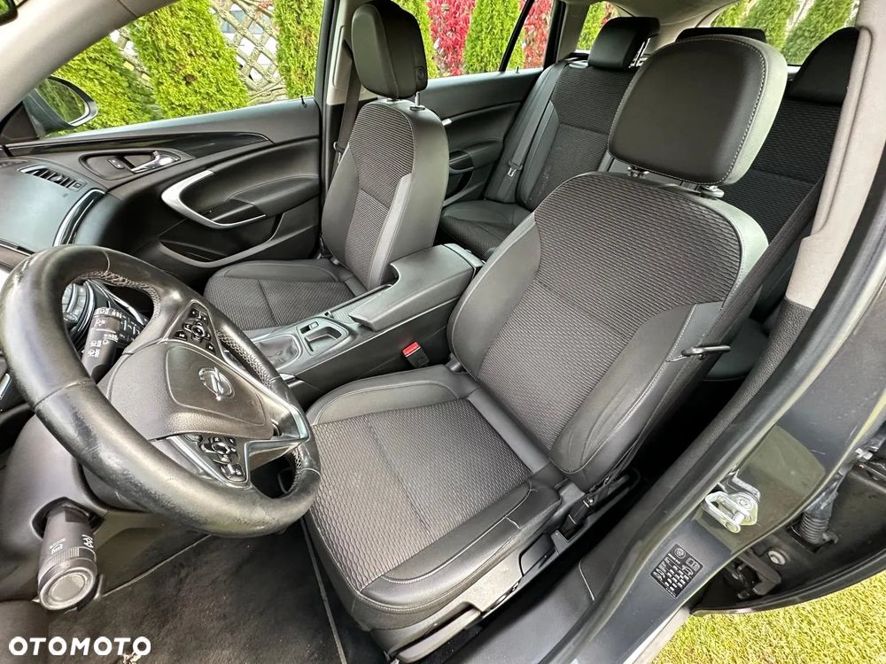 Opel Insignia 2.0 4x4 Exclusive - 10
