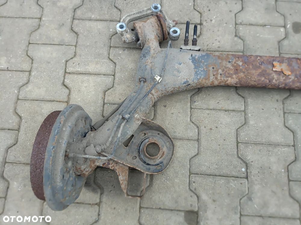 Audi A2 belka zawieszenia tył tylnego - 2
