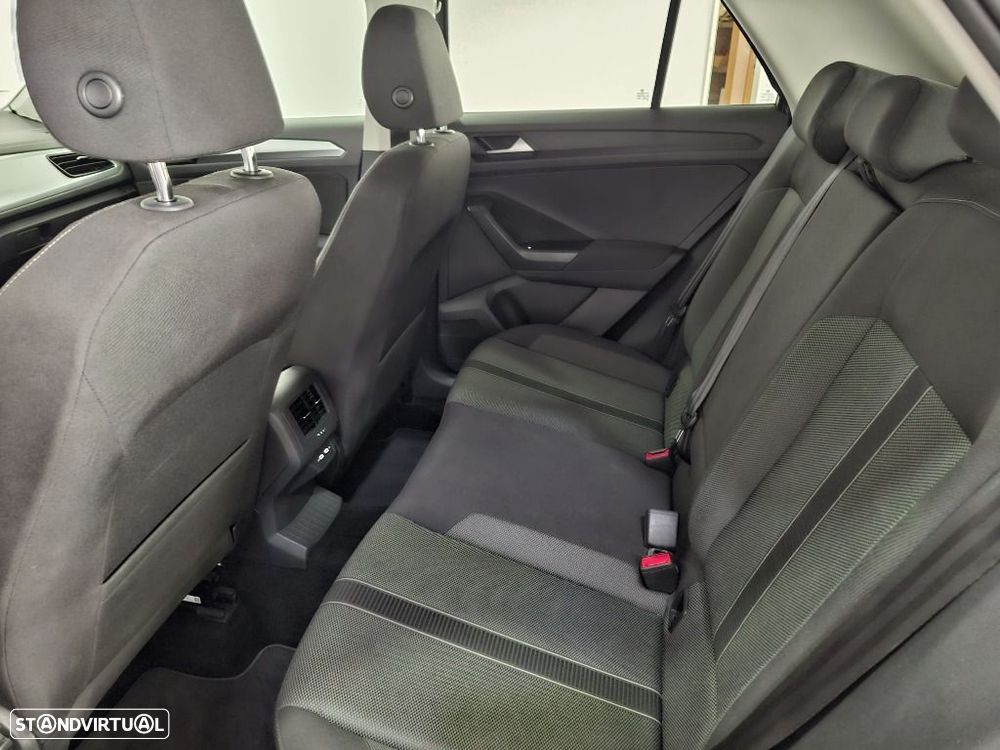 VW T-Roc 1.0 TSI Life - 14