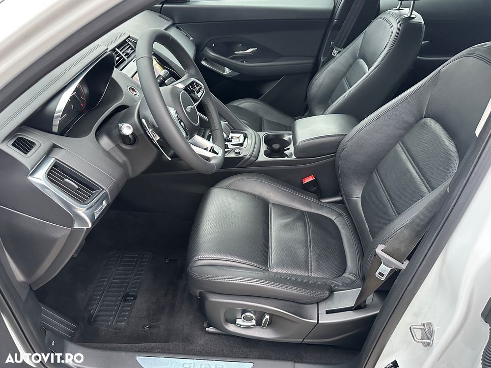 Jaguar E-Pace D165 AWD R-Dynamic - 11