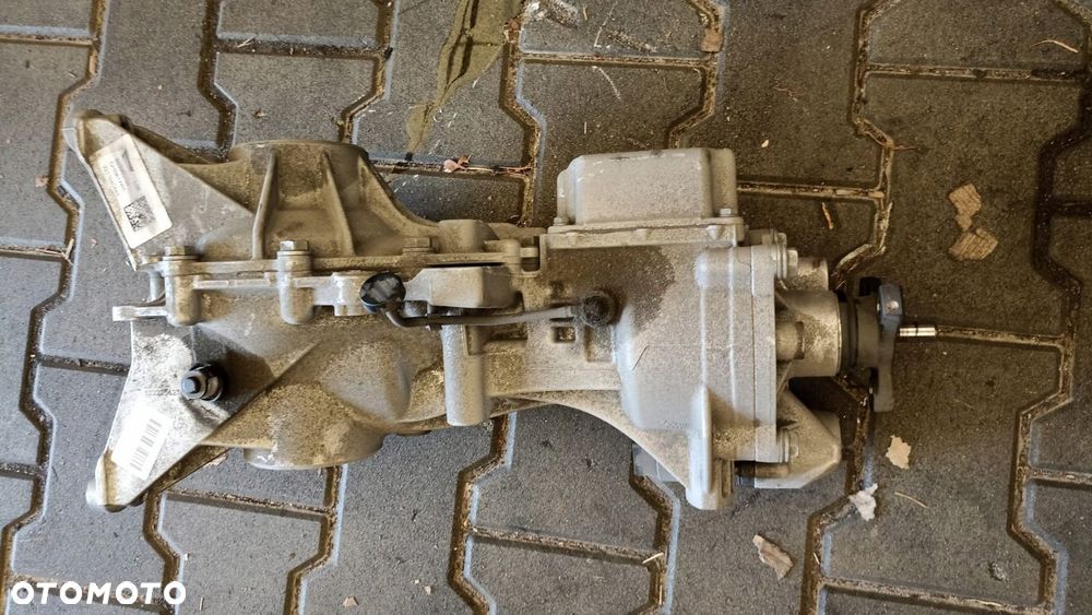 BMW U11 MOST TYLNY TYŁ DYFER 8839657 - 1