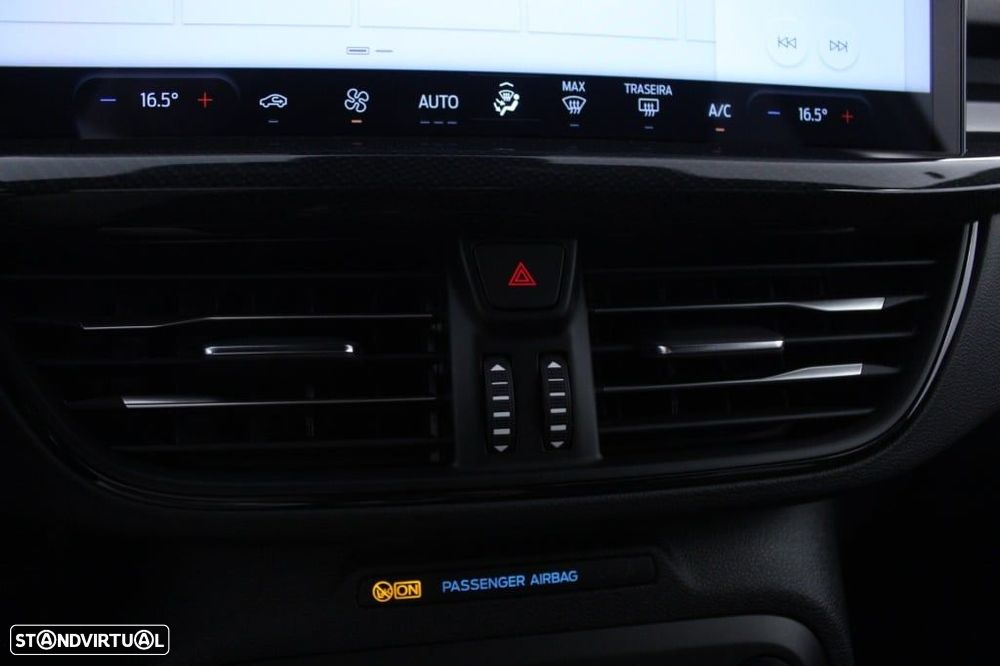 Ford Focus SW 1.5 TDCi EcoBlue ST-Line Aut. - 28