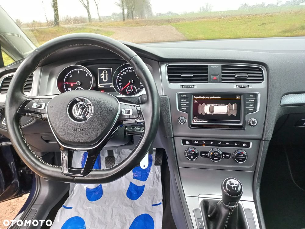 Volkswagen Golf 1.6 TDI BlueMotion Technology Lounge - 13